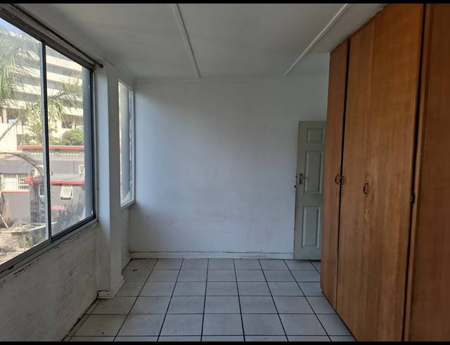 3 BEDROOM APARTMENT FOR SALE IN BEACON ROCKS